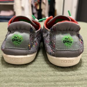 The Grinch Bob’s Sketchers Slip On Lace Ups